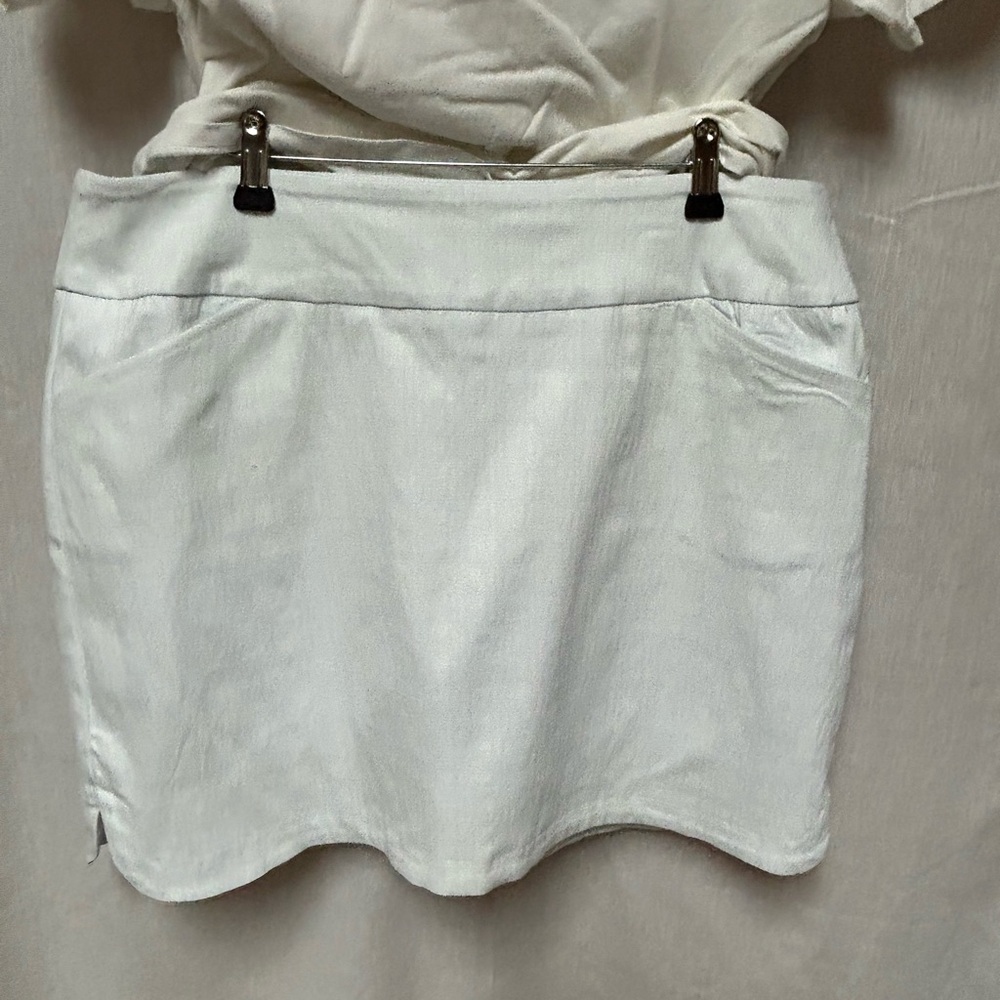 White Skorts Mini Skirt size 2X Tennis Golf leisure boating pickle ball
